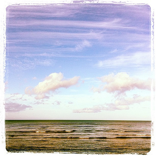 Looking for Whales: photo credit - Sandi Amorim looking at Pacific Ocean from Kihei, Maui