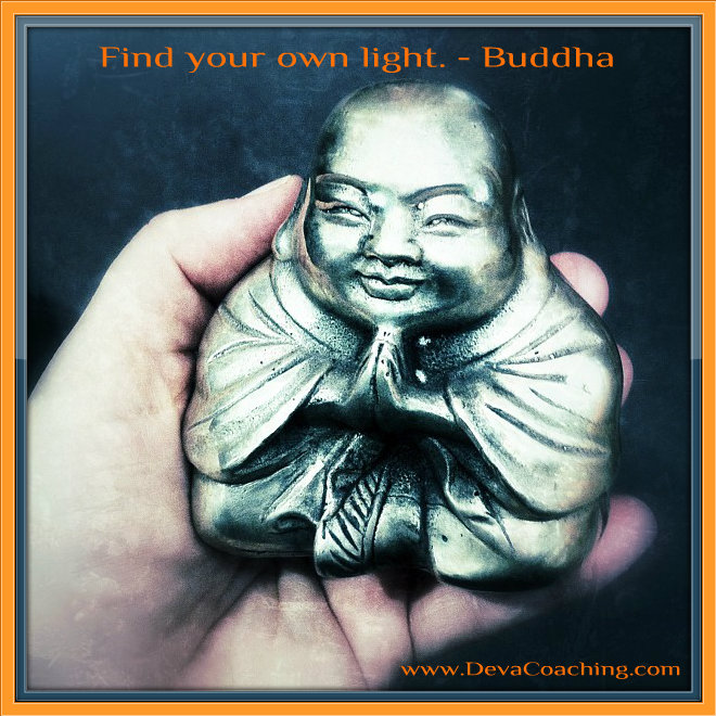 BuddhaFull: photo credit - Sandi Amorim Buddha in the hand